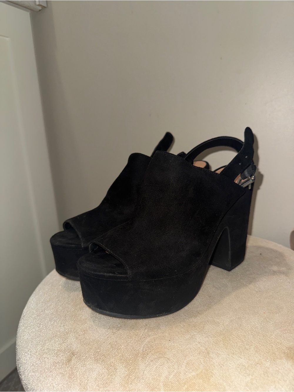 Chinese Laundry Black Suede Platform Peep-Toe Slingback Heels